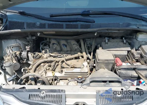 2015 Toyota Sienna Xle 8 Passenger z USA, uszkodzony, nr VIN 5TDYK3DC4FS560743